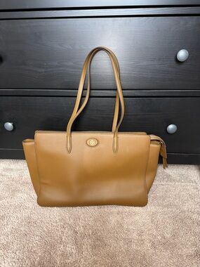 Tory Burch Robinson Pebbled Leather Tote Bistro Brown Gold Hardware